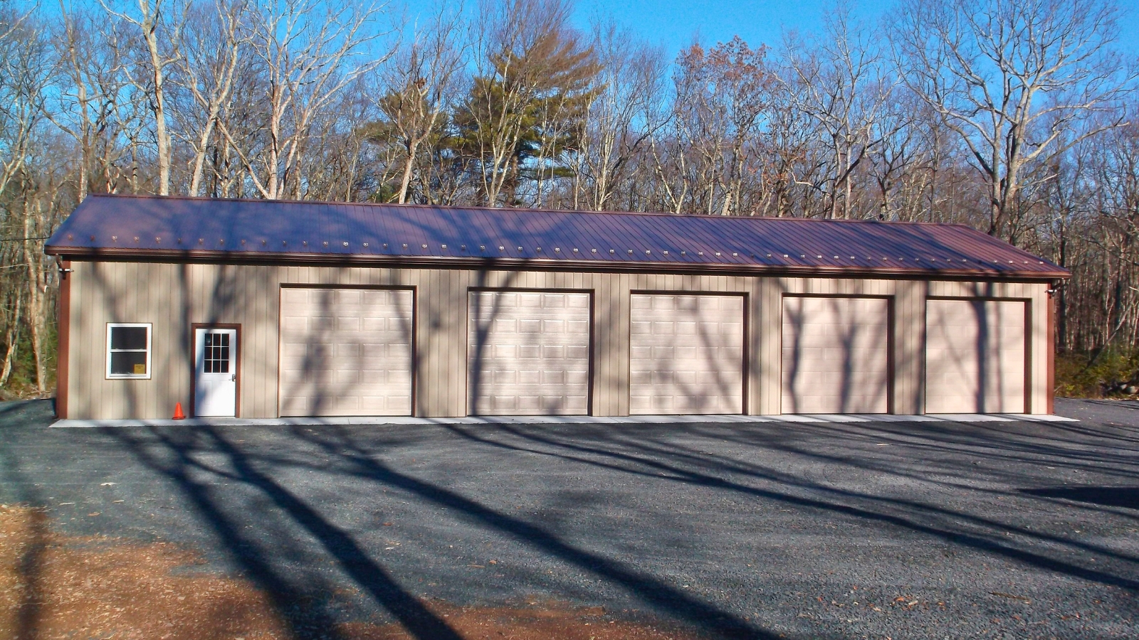 30' x 80' x 12' Pole Building