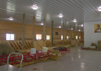 40x100x11 Agricultural with lean-to