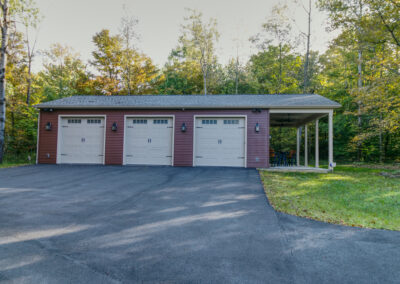 30x60x16, Lean-to, Entry Door Roof, Shingles, Vinyl Siding, Greenposts, Concrete, Aprons