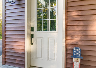30x60x16, Lean-to, Entry Door Roof, Shingles, Vinyl Siding, Greenposts, Concrete, Aprons