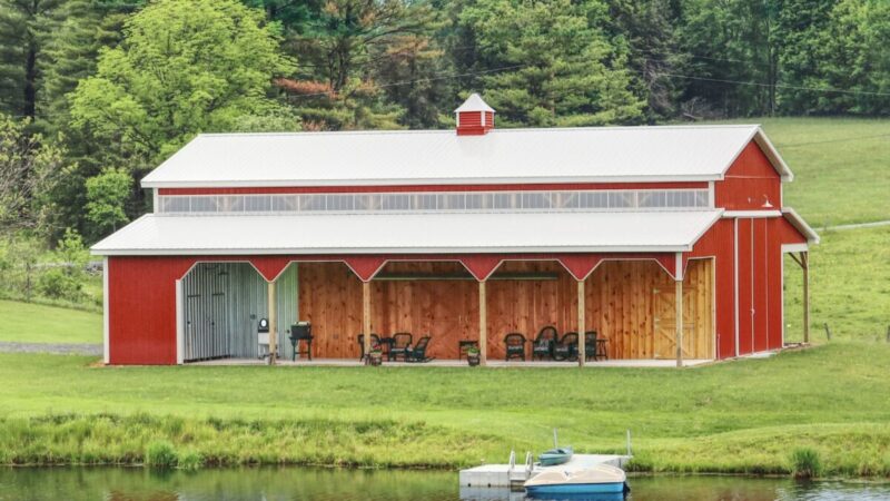 28x60 Agricultural Barn with Lean-To and Split Sliders