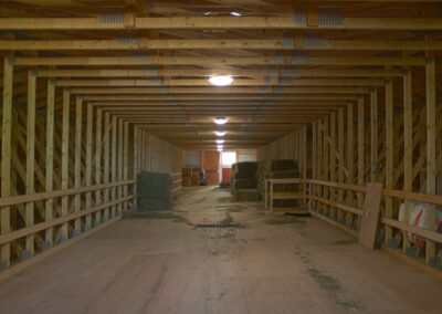 40x100x11 Agricultural with lean-to