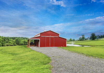28x60x18 Pole barn w/ lean-to