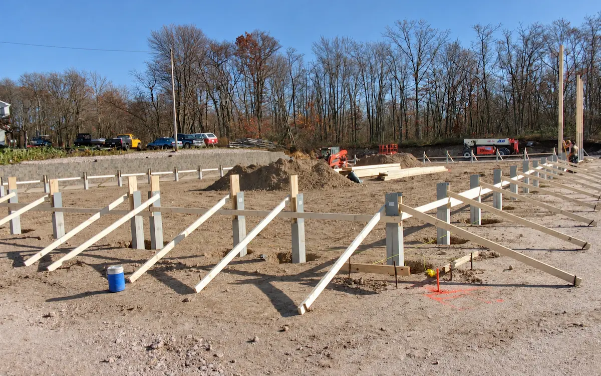 How to Choose a Pole Barn Foundation